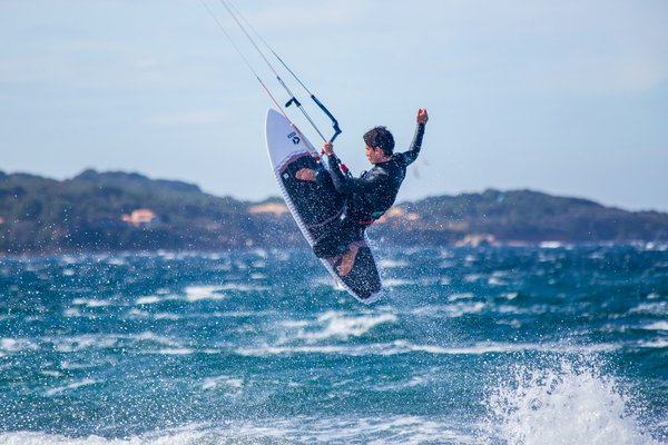 Où trouver les meilleurs spots pour le kitesurf au Brésil ?